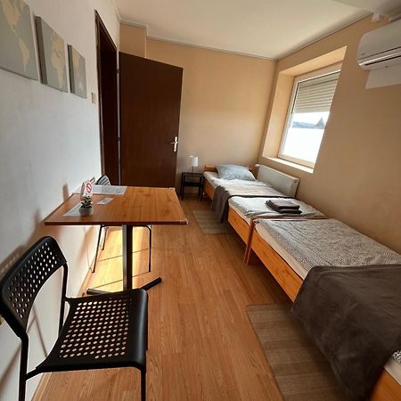 Apartament Sobe Zoka Subotica Zewnętrze zdjęcie
