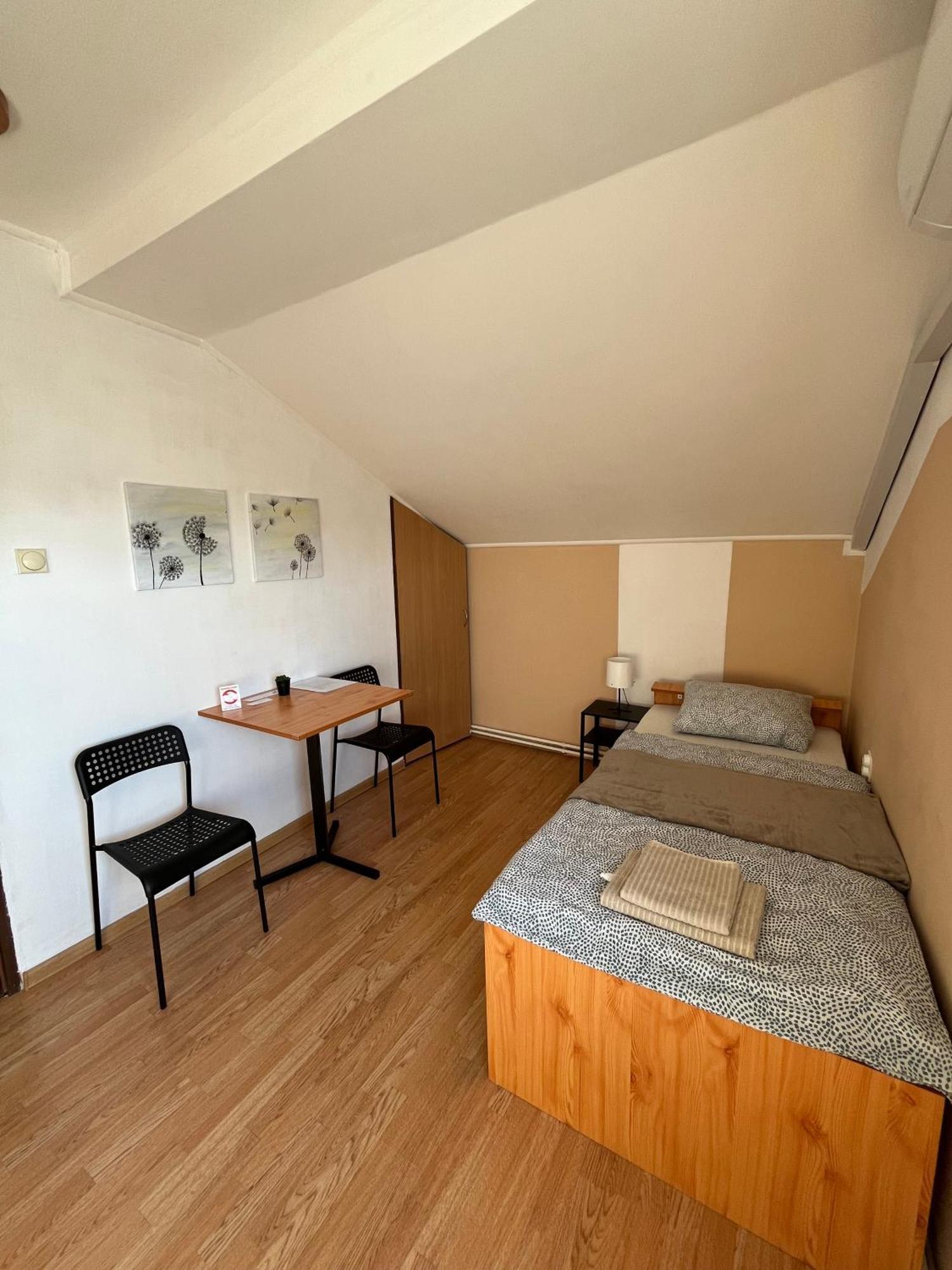 Apartament Sobe Zoka Subotica Zewnętrze zdjęcie