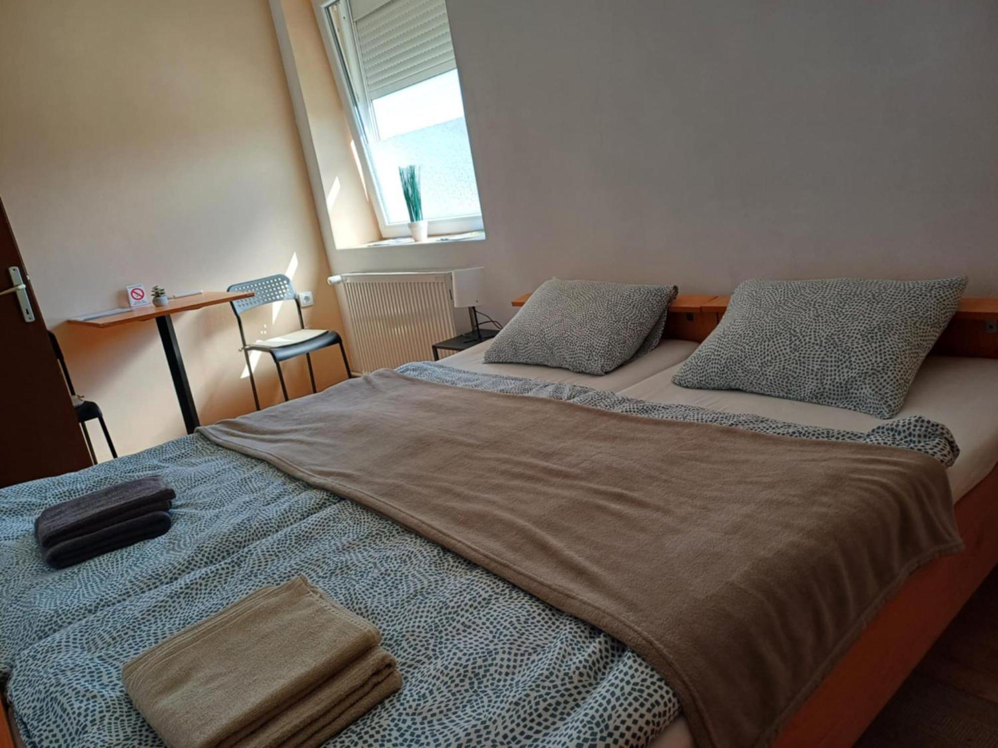 Apartament Sobe Zoka Subotica Zewnętrze zdjęcie